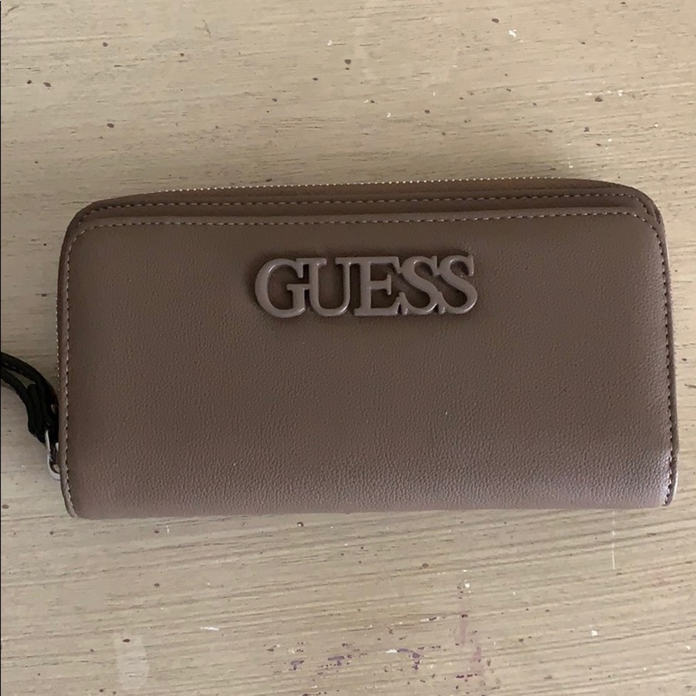 Guess Nude Coloured Wallet